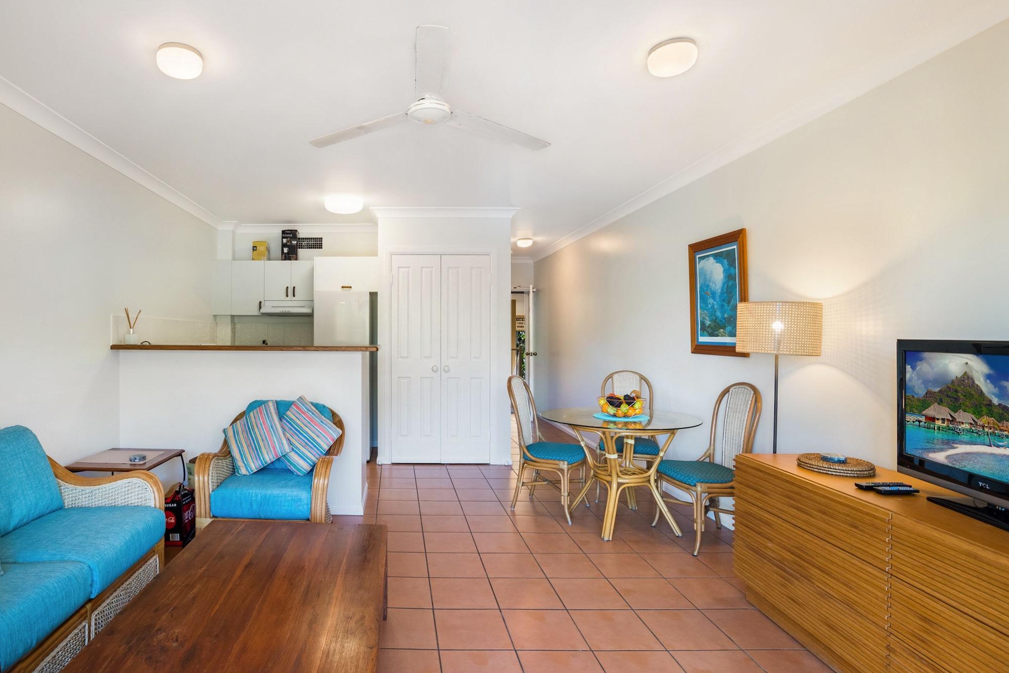 The York Beachfront Holiday Apartments Yorkeys Knob Buitenkant foto