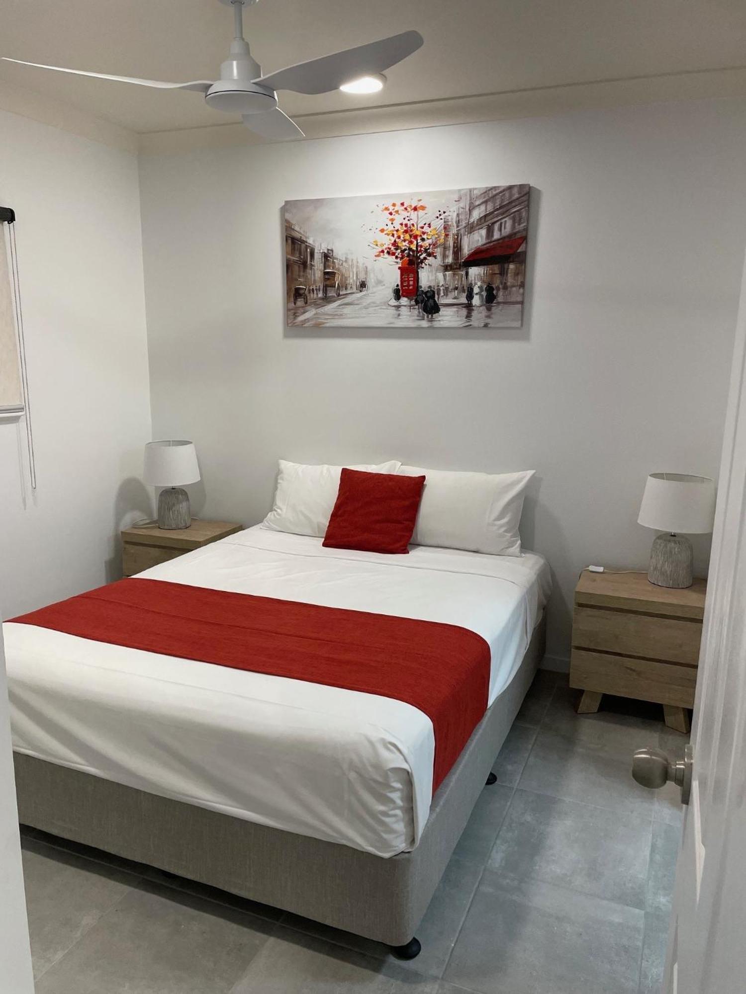 The York Beachfront Holiday Apartments Yorkeys Knob Buitenkant foto