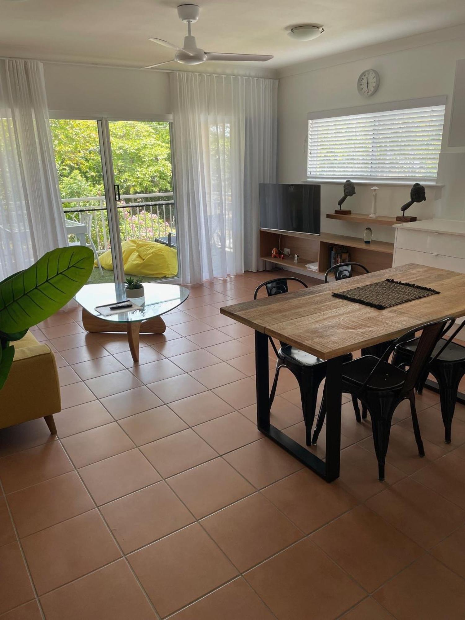 The York Beachfront Holiday Apartments Yorkeys Knob Buitenkant foto