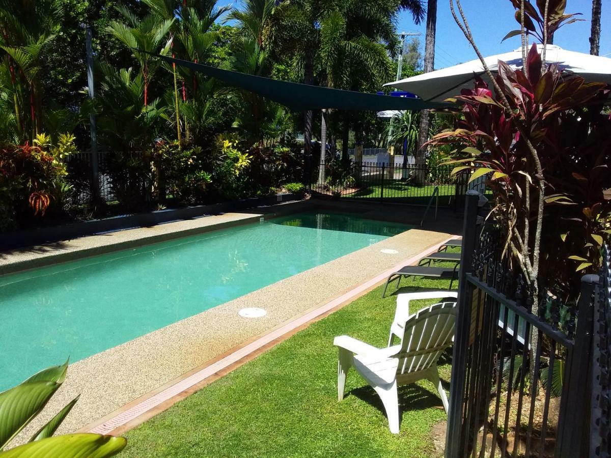 The York Beachfront Holiday Apartments Yorkeys Knob Buitenkant foto
